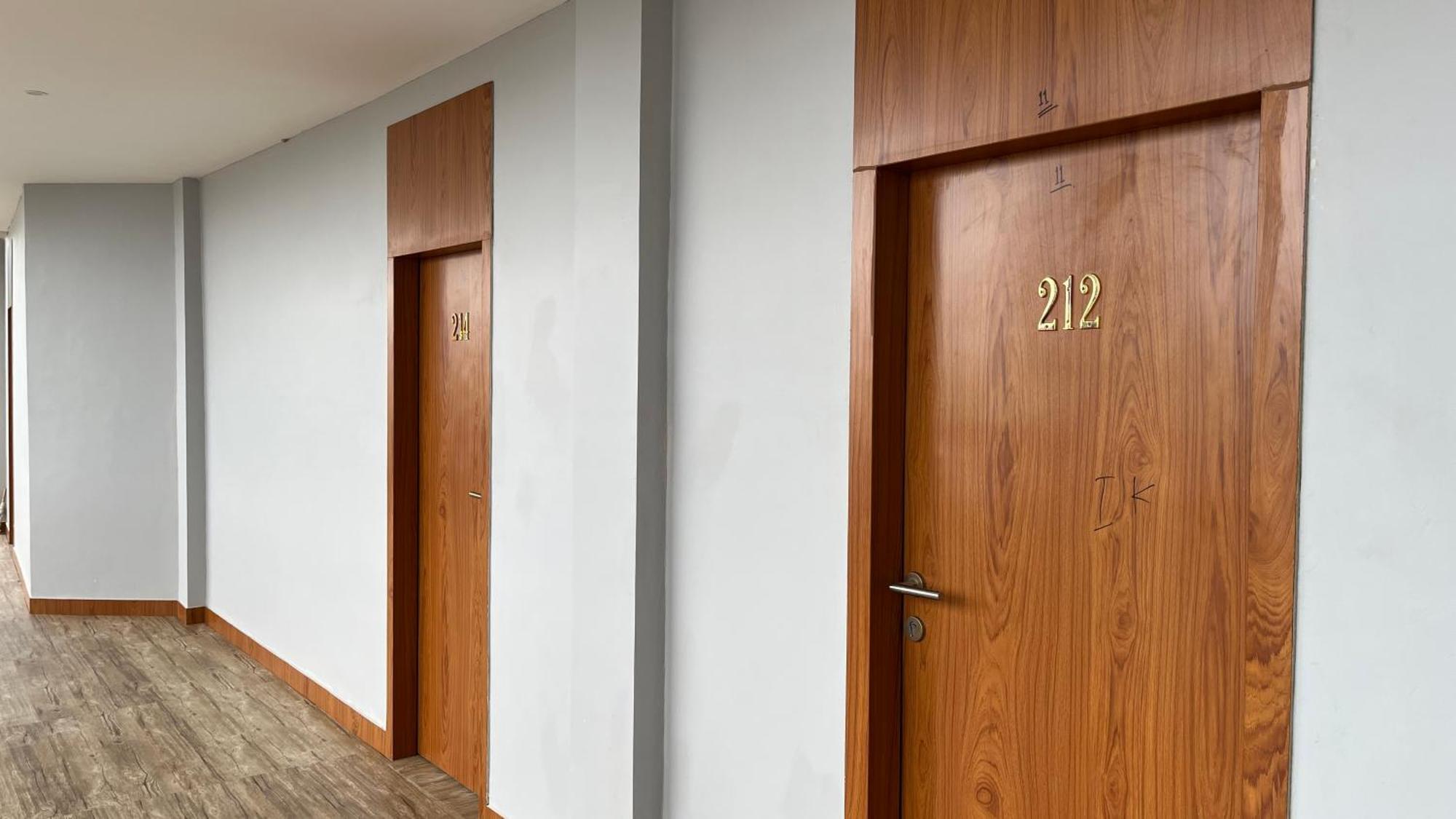 Отель Reddoorz Premium At Jalan Diponegoro Lampung Бандар-Лампунг Экстерьер фото