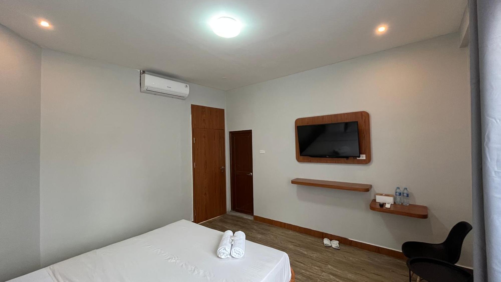 Отель Reddoorz Premium At Jalan Diponegoro Lampung Бандар-Лампунг Экстерьер фото